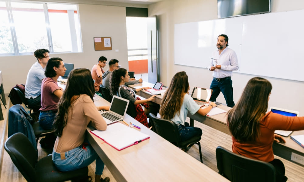 Canadian college classroom with international students gathered inside, symbolizing the impact of digital marketing strategies in attracting global students.